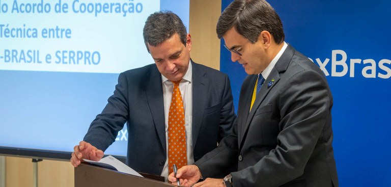 Presidente da Apex-Brasil participa de Live do Serpro sobre internacionalização de negócios Presidente da Apex-Brasil participa de Live do Serpro sobre internacionalização de negócios
