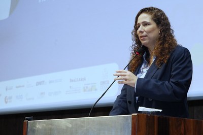 Ministra Esther Dweck.jpeg