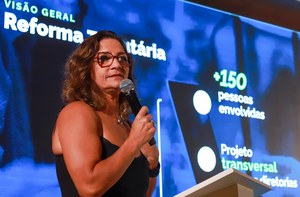 Diretora Ariadne Fonseca falou sobre o megaprojeto da Reforma Tributária.jpg