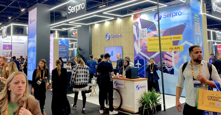 Estande do Serpro no Fórum E-commerce Brasil recebeu centenas de visitantes