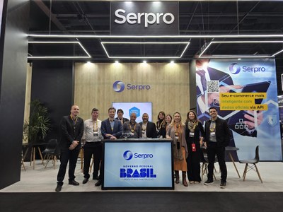 Equipe Serpro presente ao Fórum E-commerce Brasil