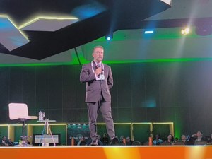 Apresentação Carlos Hill