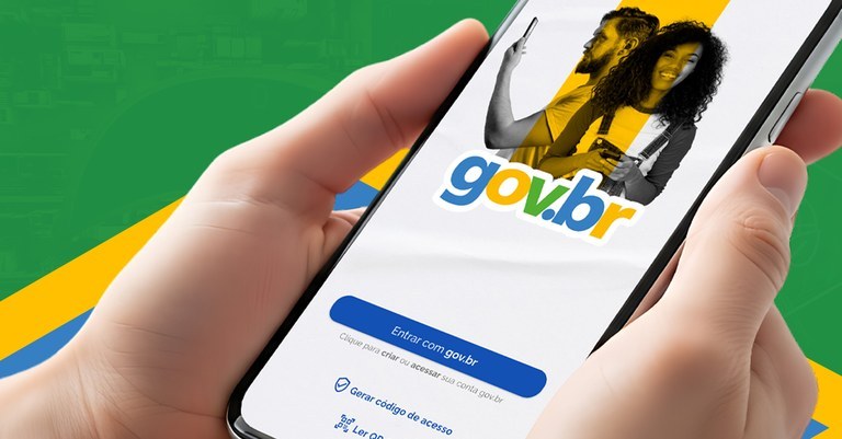 Imagem de uma mão segurando um celular cuja tela exibe o aplicativo do Gov.br Imagem de uma mão segurando um celular cuja tela exibe o aplicativo do Gov.br