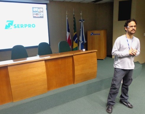 Um dos criadores falou sobre as vantagens do AlienDroid e os apps feitos a partir do framework