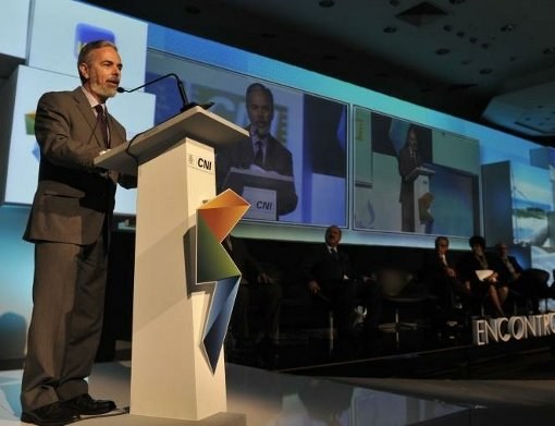 Ministro Antônio Patriota: "Ser humano deve estar no centro do desenvolvimento sustentável" Ministro Antônio Patriota: "Ser humano deve estar no centro do desenvolvimento sustentável"