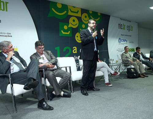 Presidente do Serpro (à esquerda) participou da abertura do evento (crédito: OID12) Presidente do Serpro (à esquerda) participou da abertura do evento (crédito: OID12)