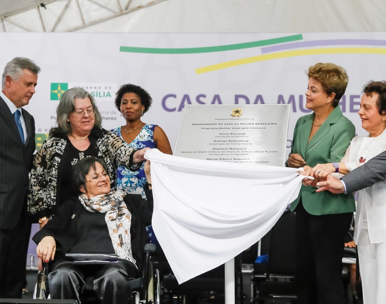 Governos federal e distrital inauguram Casa da Mulher Brasileira
