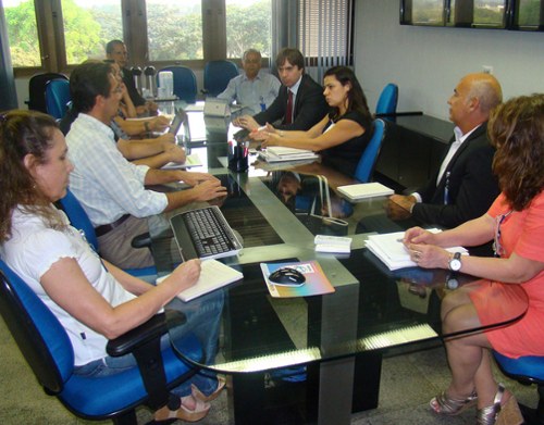 Comissão inicia atividades com mapeamento de práticas sustentáveis Comissão inicia atividades com mapeamento de práticas sustentáveis