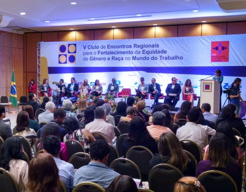 Evento discute os novos marcos legais para a equidade de gênero e raça Evento discute os novos marcos legais para a equidade de gênero e raça
