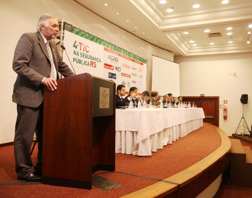 Evento contou com presença de Marcos Mazoni (Foto: Cláudia Sartori) Evento contou com presença de Marcos Mazoni (Foto: Cláudia Sartori)